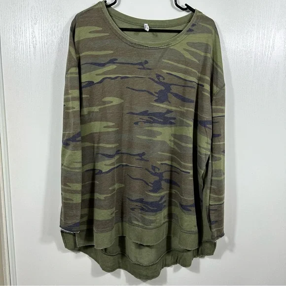 Z Supply The Weekender Camo Tee Size M - Picture 3 of 11